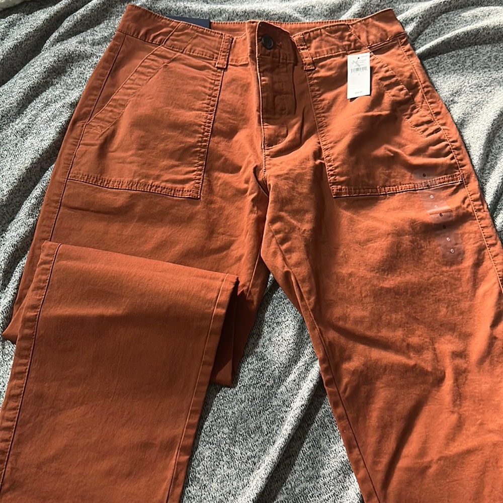 GAP size 6 girlfriend Khaki pants, copper/brown colour